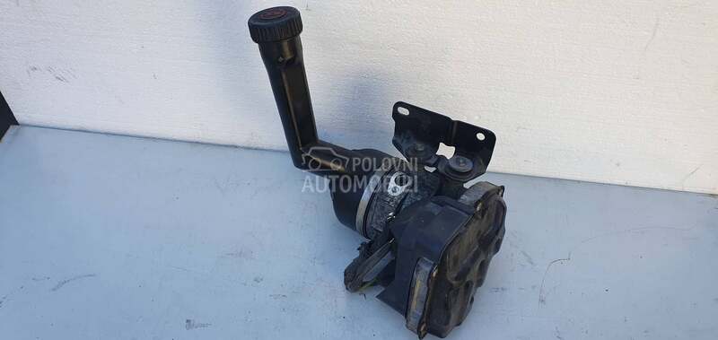 Servo pumpa za Peugeot 308