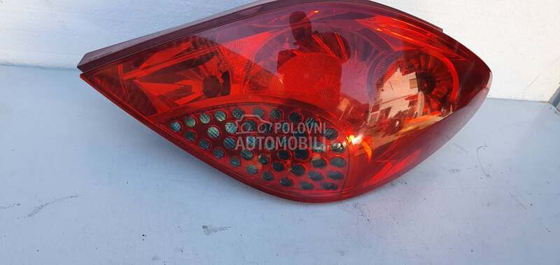 Stop svetla i stop lampe za Peugeot 207