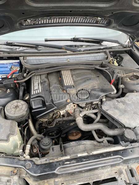 e46 motor n42 318 ti za BMW 318