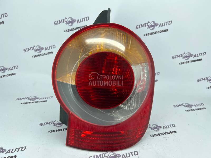 Stop svetlo desno za Renault Modus od 2004. do 2008. god.