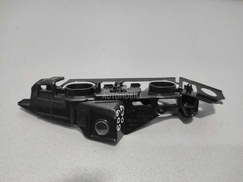 NOSAC BRANIKA za Volkswagen Passat B8