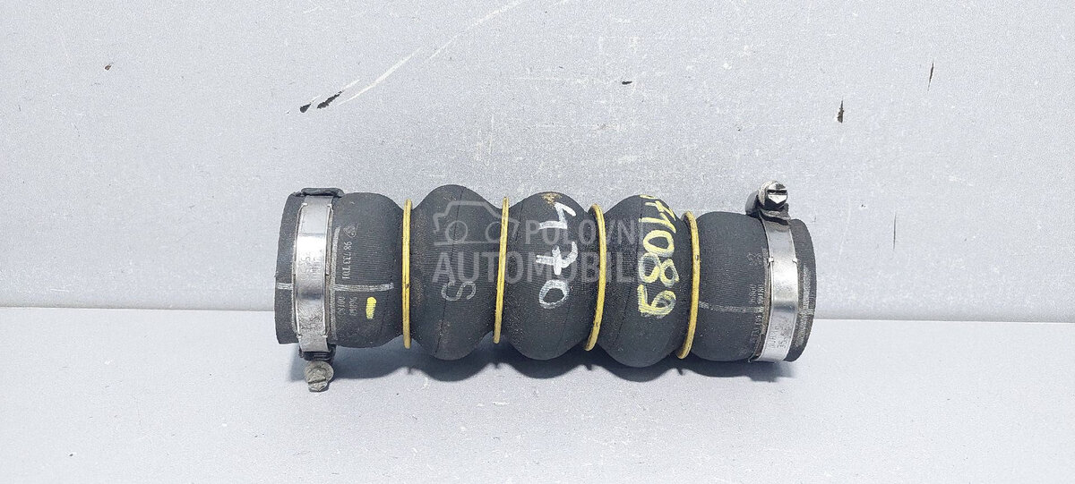 CRIJEVO INTERKULERA za Citroen C4 - 9686000180