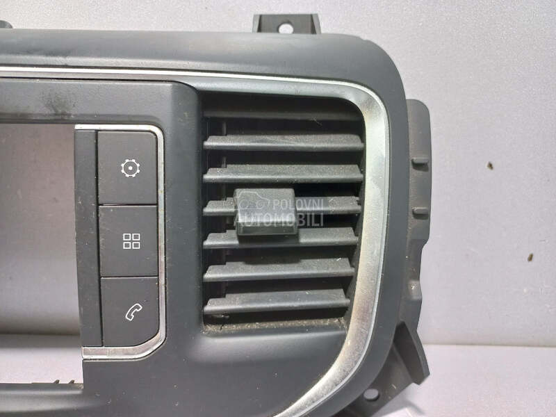 RESETKA VENTILACIJE za Peugeot Expert
