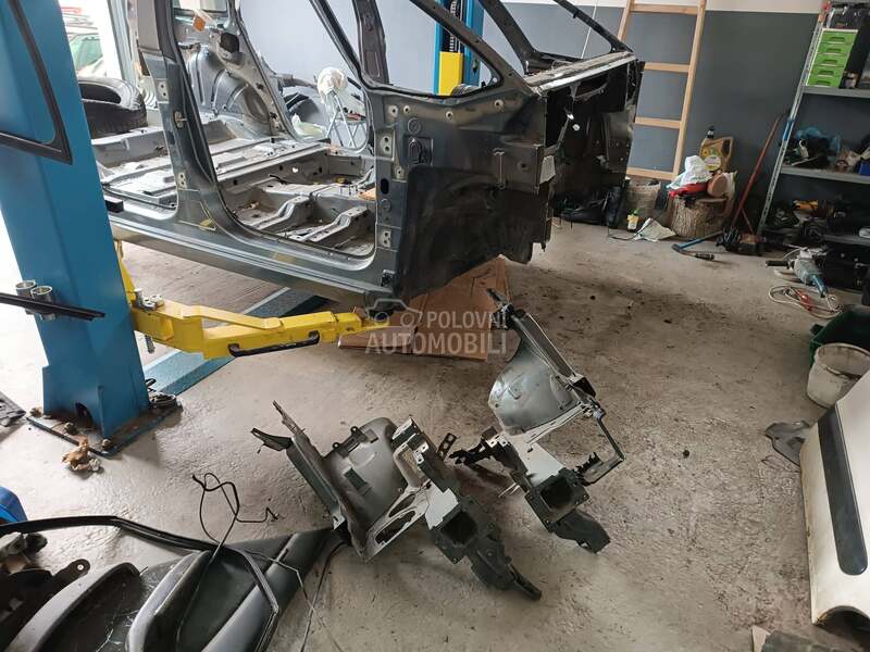 Krak,(kos) za Citroen C4 Grand Picasso, C4 Picasso od 2006. do 2013. god.