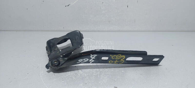 SKARE OD HAUBE za Audi A4 - 8K0823302D
