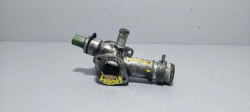 KUCISTE TERMOSTATA za Volkswagen Golf 4