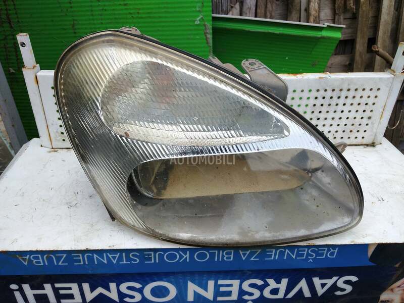 Far desni za Daewoo Nubira
