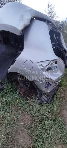 Karoserija limarija krilo za Toyota Auris od 2007. do 2012. god.