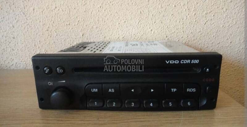 Fabricki radio cdr500 za Opel Astra G, Vectra B, Zafira