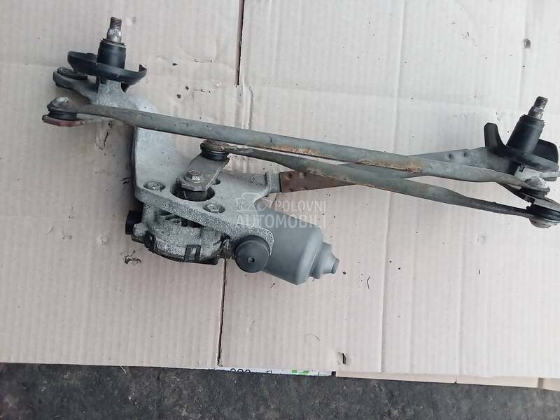 Motor brisaca za Toyota Yaris od 2005. do 2010. god.
