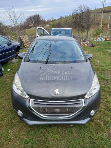 Polovni delovi za Peugeot 208