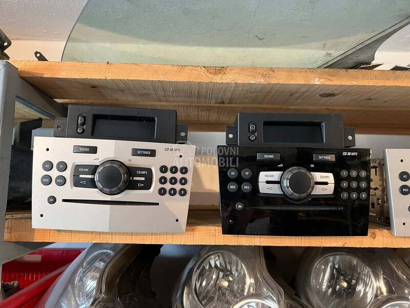 cd dvd displej za Opel Corsa D