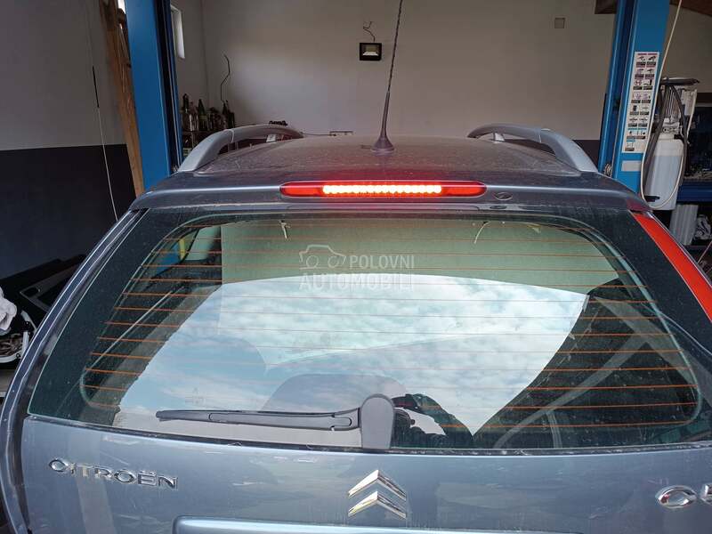 Stop svetlo za Citroen C5 od 2001. do 2007. god.