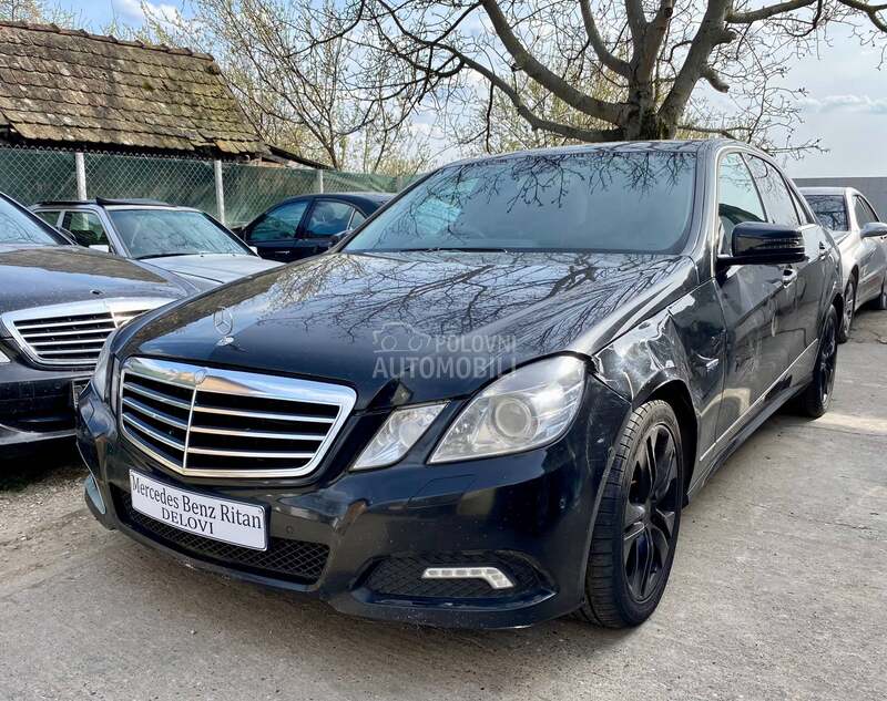 W212 Branik Avantgarde branici za Mercedes Benz E Klasa od 2009. do 2013. god.