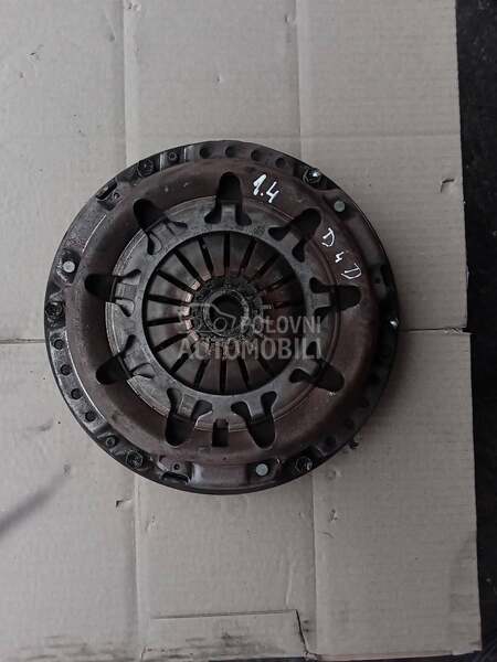 set kvacila  1,4  d4d za Toyota Yaris od 2005. do 2008. god.