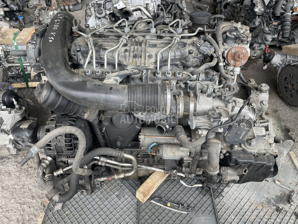 MOTOR za Volvo S40 - D5204T5
