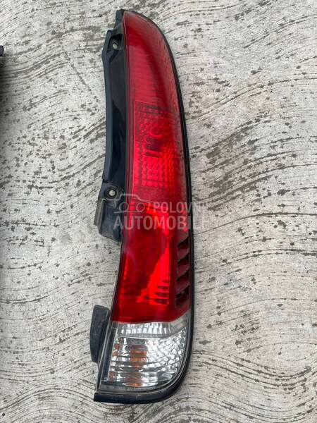Stop svetlo desno lampa desna za Daihatsu Terios od 1997. do 2006. god.
