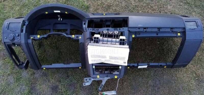 Instrument tabla za Opel Meriva