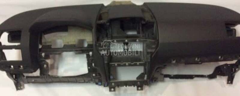 Instrument tabla za Opel Zafira od 2005. do 2010. god.