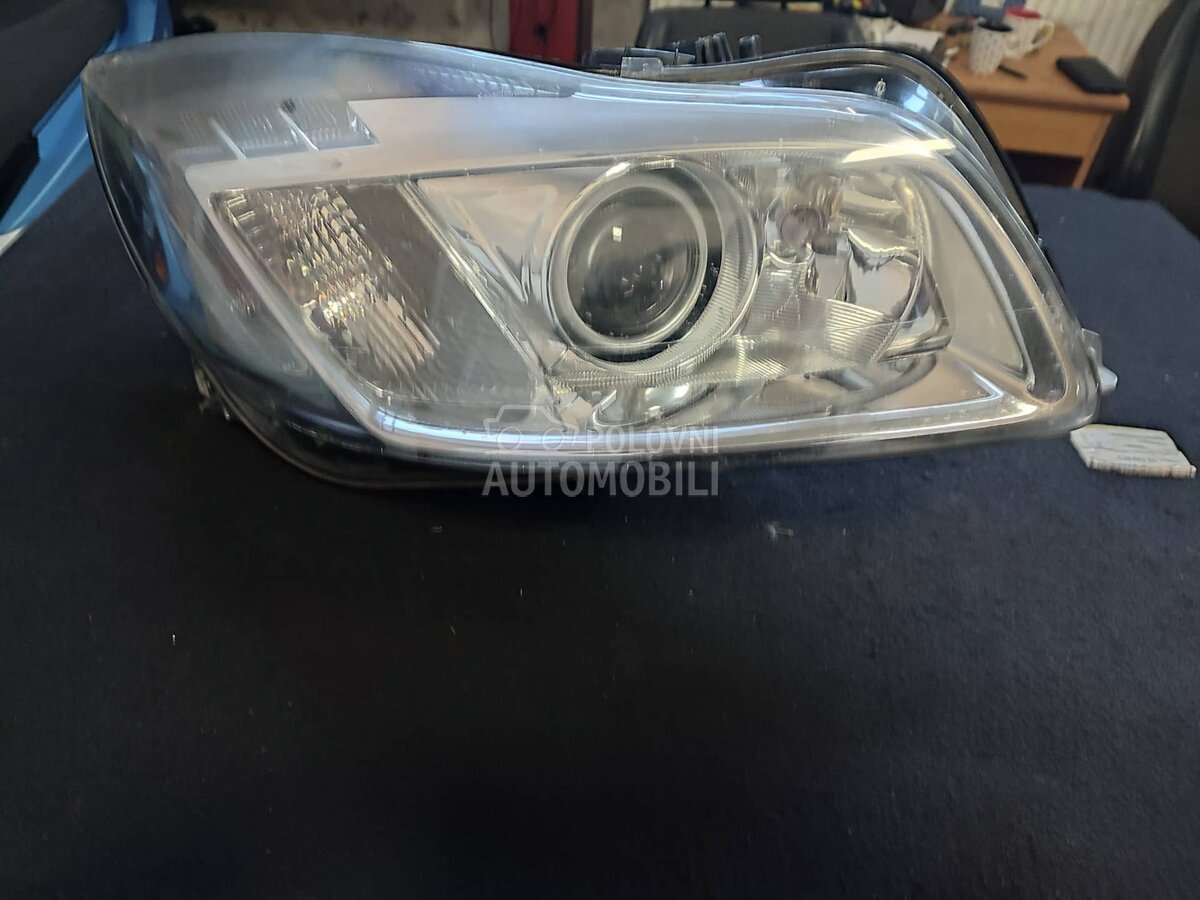 bi xenon za Opel Insignia