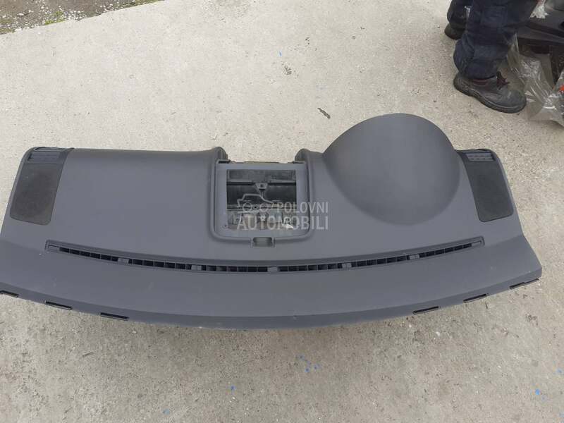 Instrument tabla za Touran za Volkswagen Touran od 2012. do 2015. god.