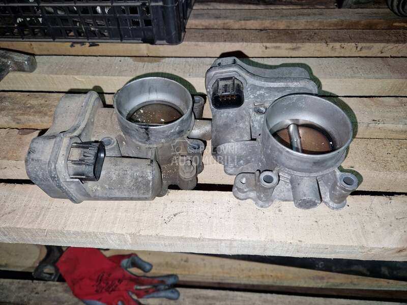 Klapna gasa 2.2 direct za Opel Signum, Vectra C, Zafira