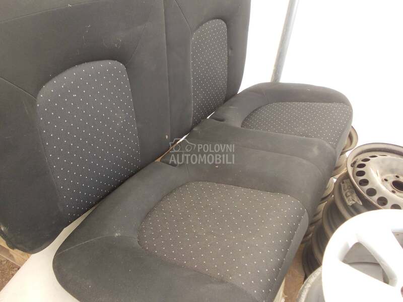 Zadnja klupa za Fiat Grande Punto od 2008. do 2010. god.