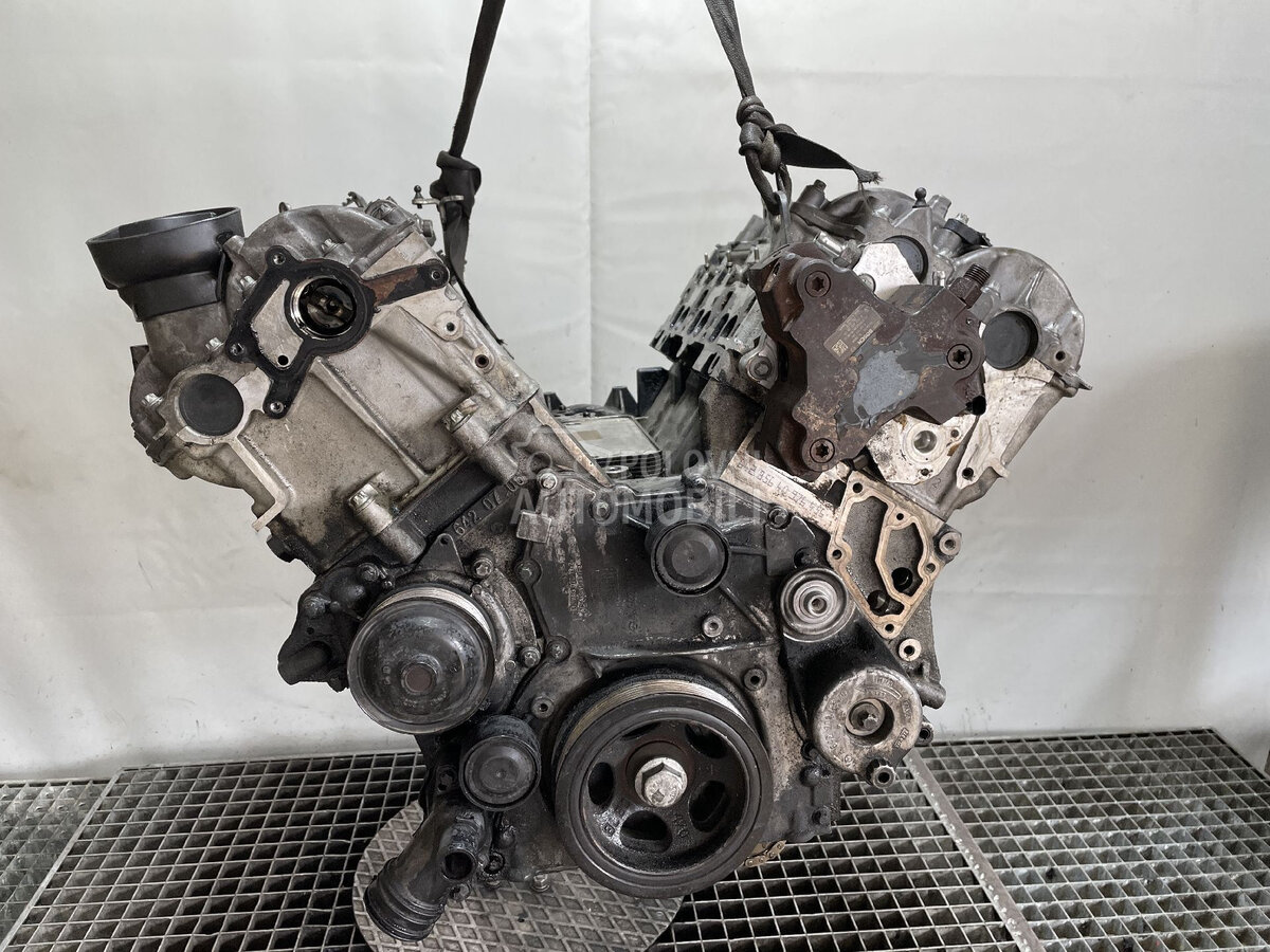 MOTOR za Mercedes Benz E 200, E 220, E 230 ... - 642856