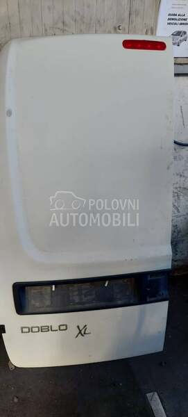 Zadnja vrata za Fiat Doblo