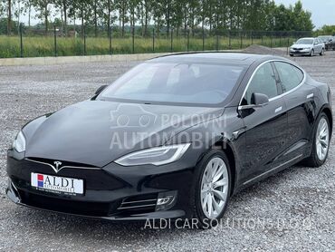 Tesla Model S Dual Motor, 32.990 €, 2018. Limuzina, Električni pogon, 122.000 km, 244kW (332 KS), Automatski / poluautomatski, 4/5 vrata, 5 sedišta, Šabac