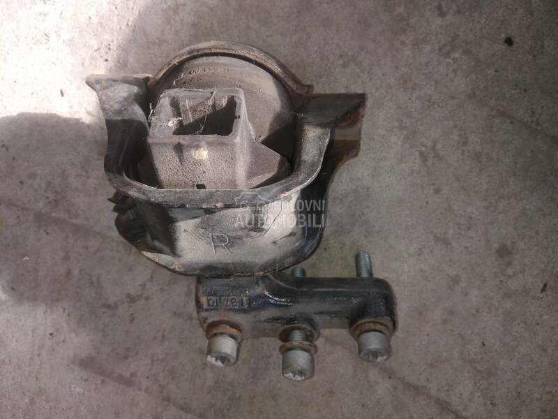 Nosač motora 1.4 hdi za Citroen C3 od 2010. do 2015. god.