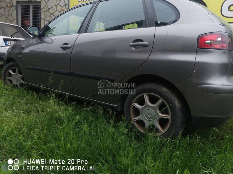 Seat Ibiza 1.4tdi 2004. god. -  kompletan auto u delovima