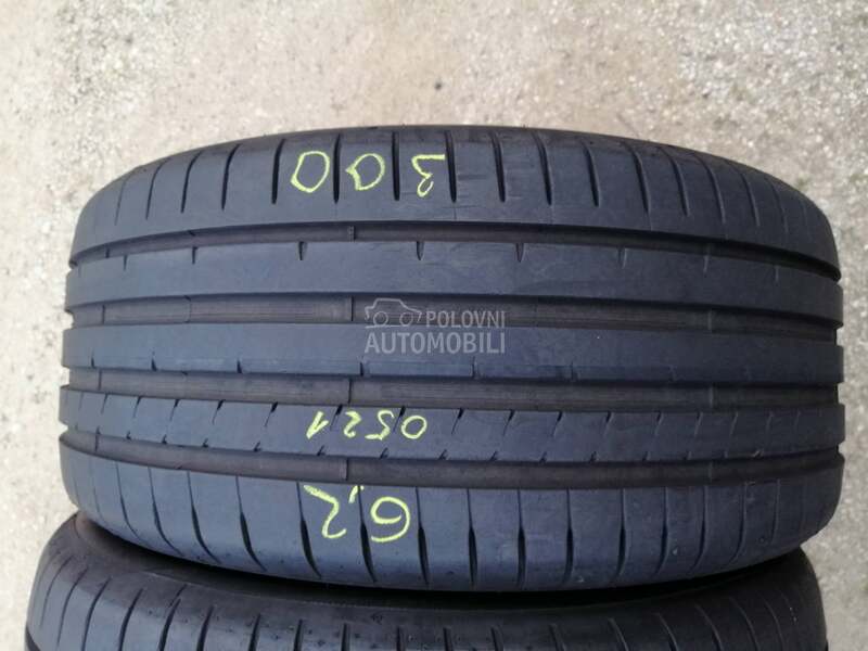 Dunlop 245/40 R18 Letnja