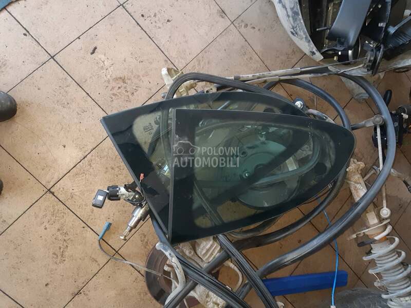 Bočna stakla za Peugeot 207
