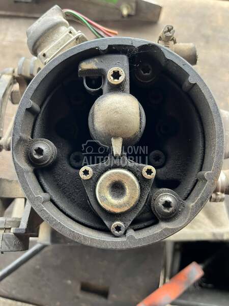Monopoint dizna za Peugeot 106