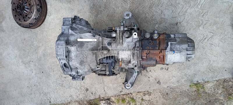 menjač 6 brzina za Volkswagen Passat B5.5