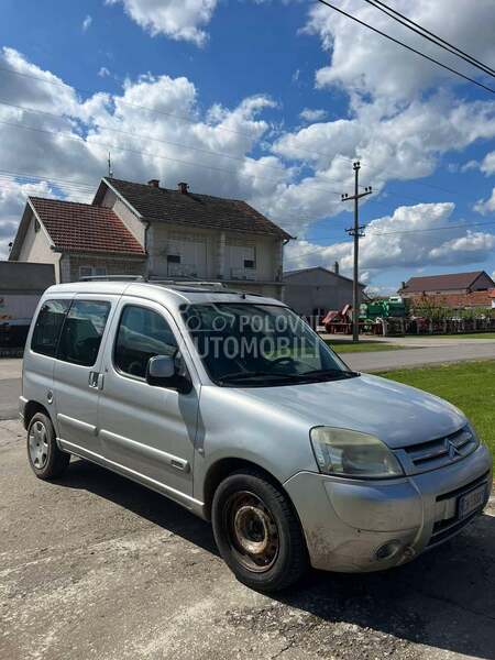 Far Krilo Hauba Branik Podizač za Citroen Berlingo