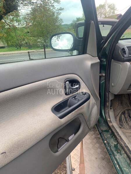 Unutrašnja brava, kvaka za Renault Clio od 2000. do 2005. god.