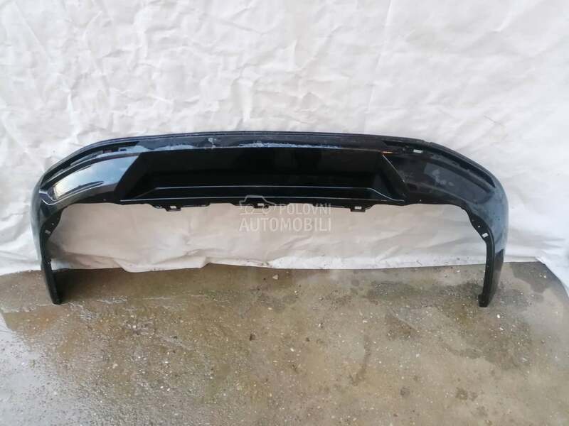 zadnji branik difuzor za Volkswagen Passat B8 od 2014. do 2018. god.