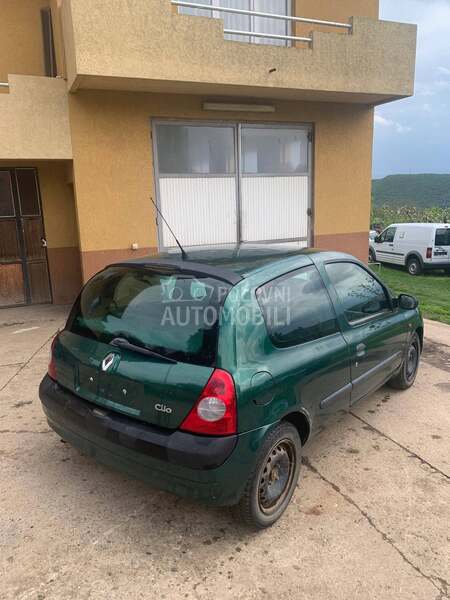 Stop svetla i stop lampe za Renault Clio od 2000. do 2005. god.