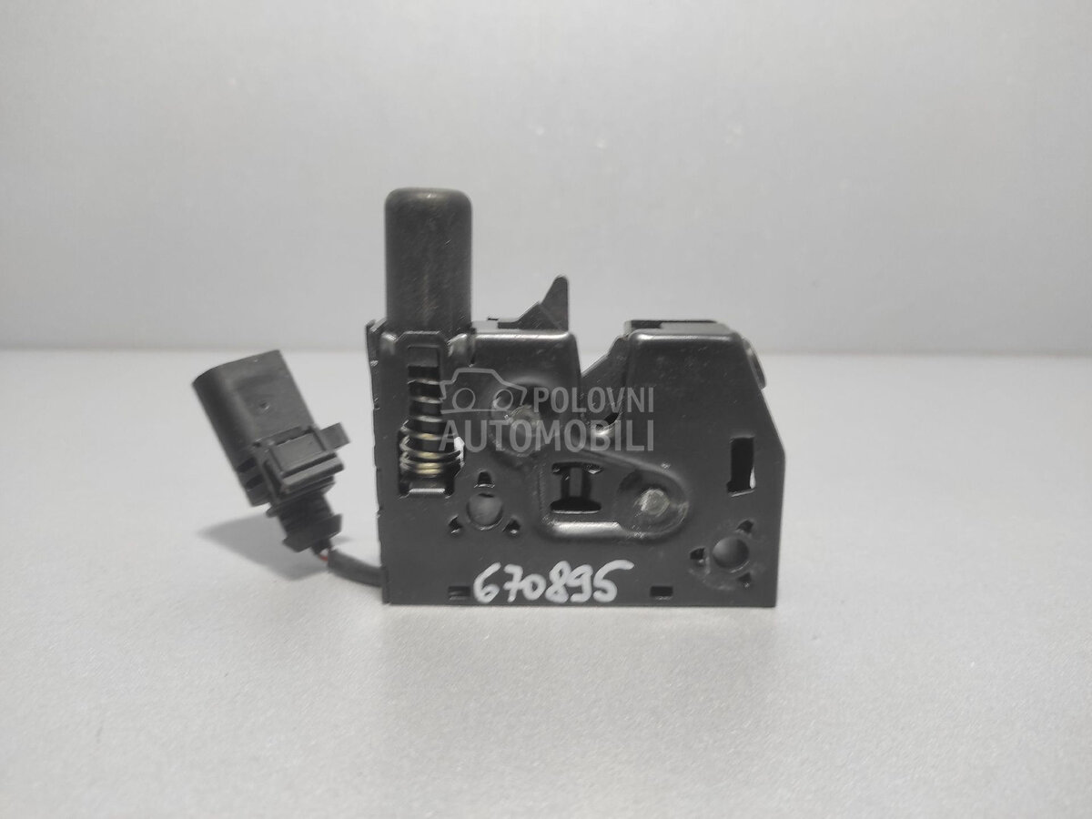 BRAVA GEPEKA za Audi A3 - 8V0823509A