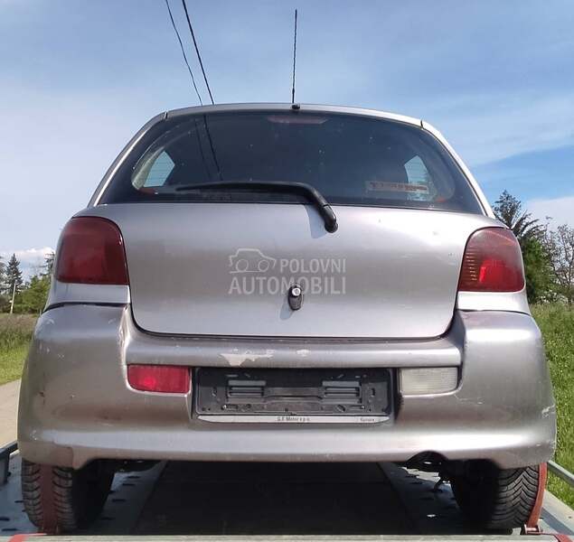 Zadnji branik TS za Toyota Yaris od 1999. do 2005. god.