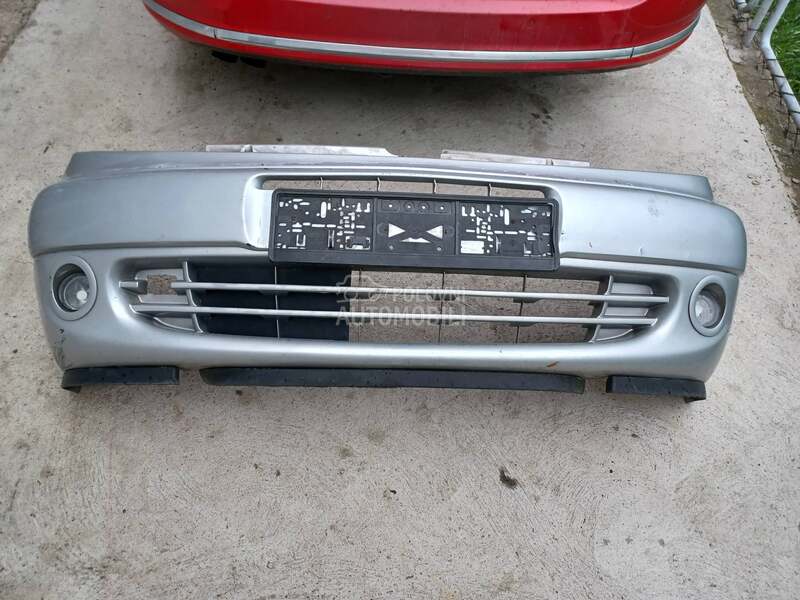 PREDNJI BRANIK za Citroen Xsara Picasso