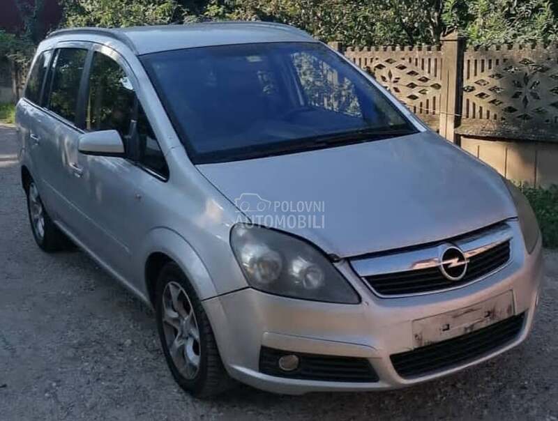 Opel Zafira 1.9 -  kompletan auto u delovima
