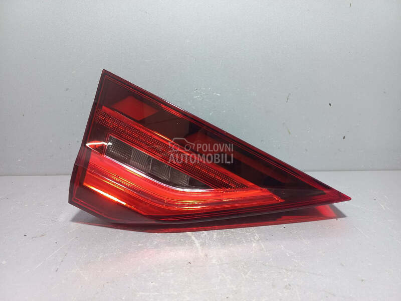 STOP SVJETLO za Audi A1