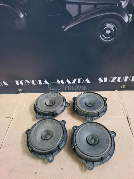 zvucnici u vratima za Nissan Qashqai
