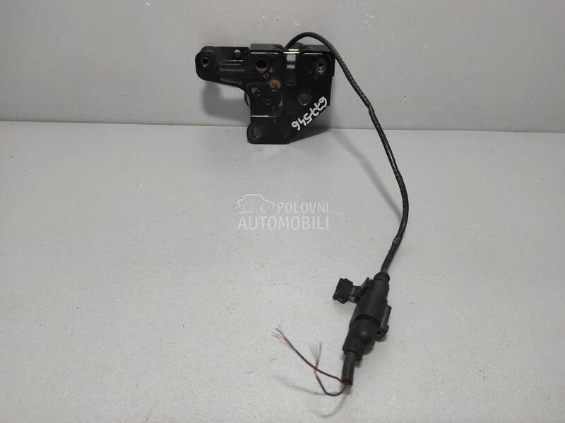 BRAVA HAUBE za Audi A6 - 4F0823509A
