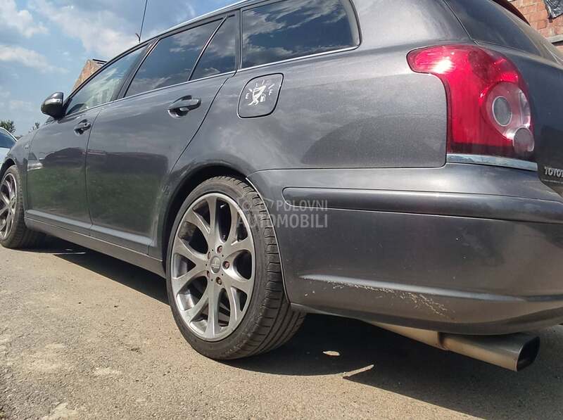Sajle menjaca DCAT za Toyota Avensis od 2003. do 2008. god.