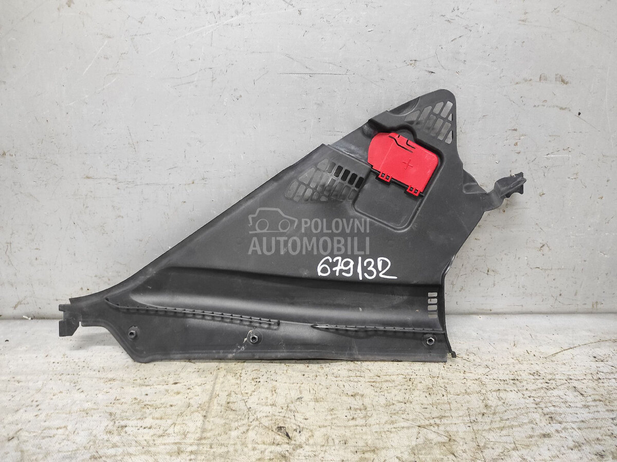 PLASTIKA za BMW 315, 316, 318 ... - 9206485
