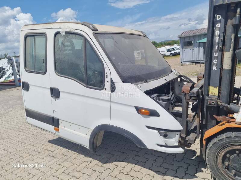 Kabina za Iveco Daily putar